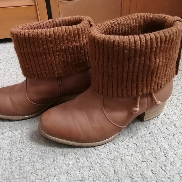 Boots - Picture 1 of 1